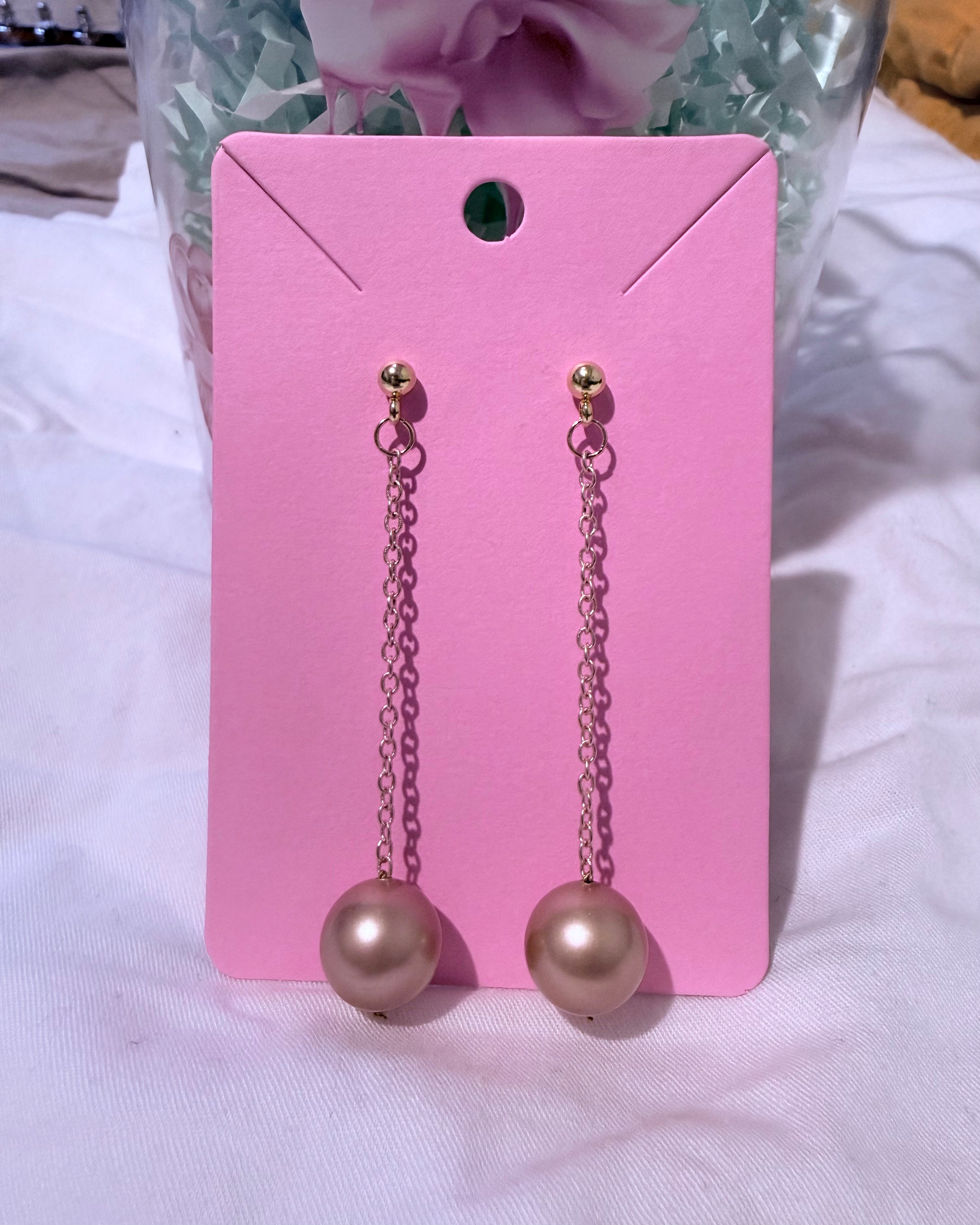 Drop Pearl Earrings