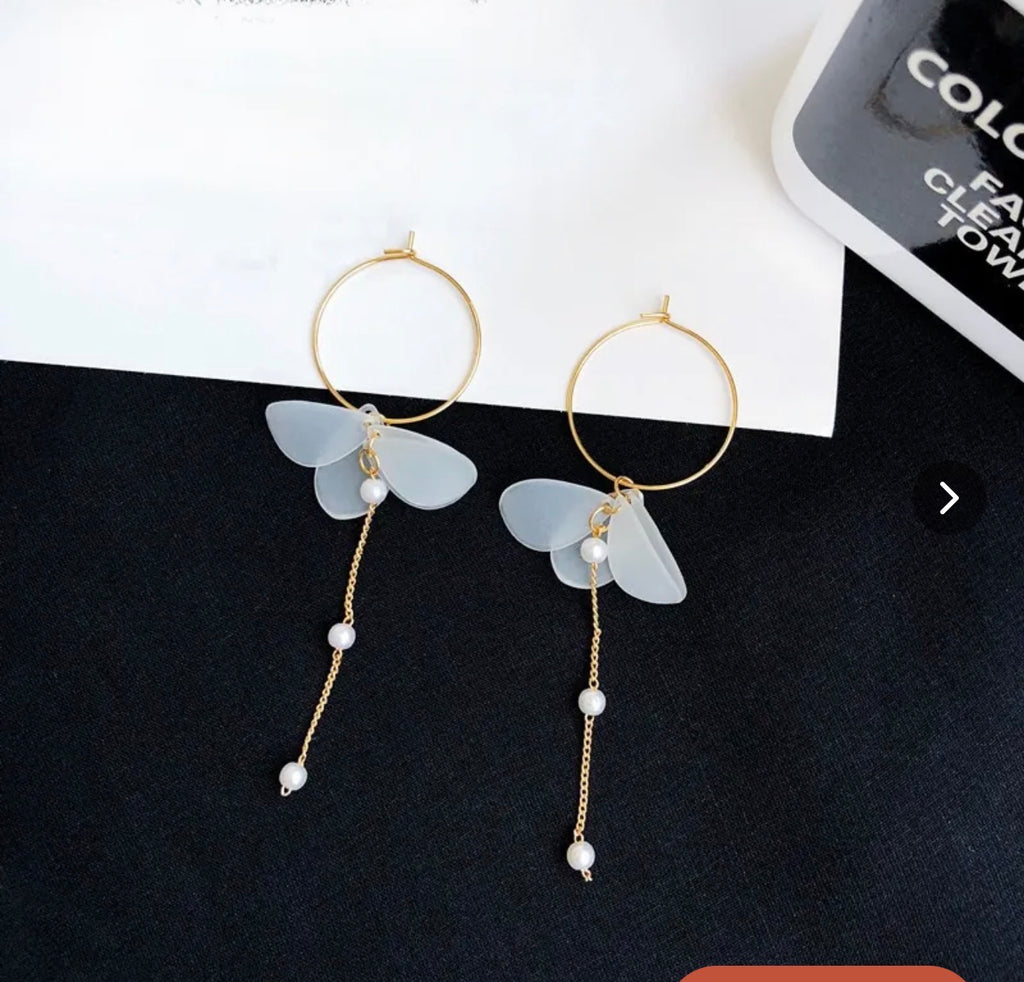 Wing Pearl Drop