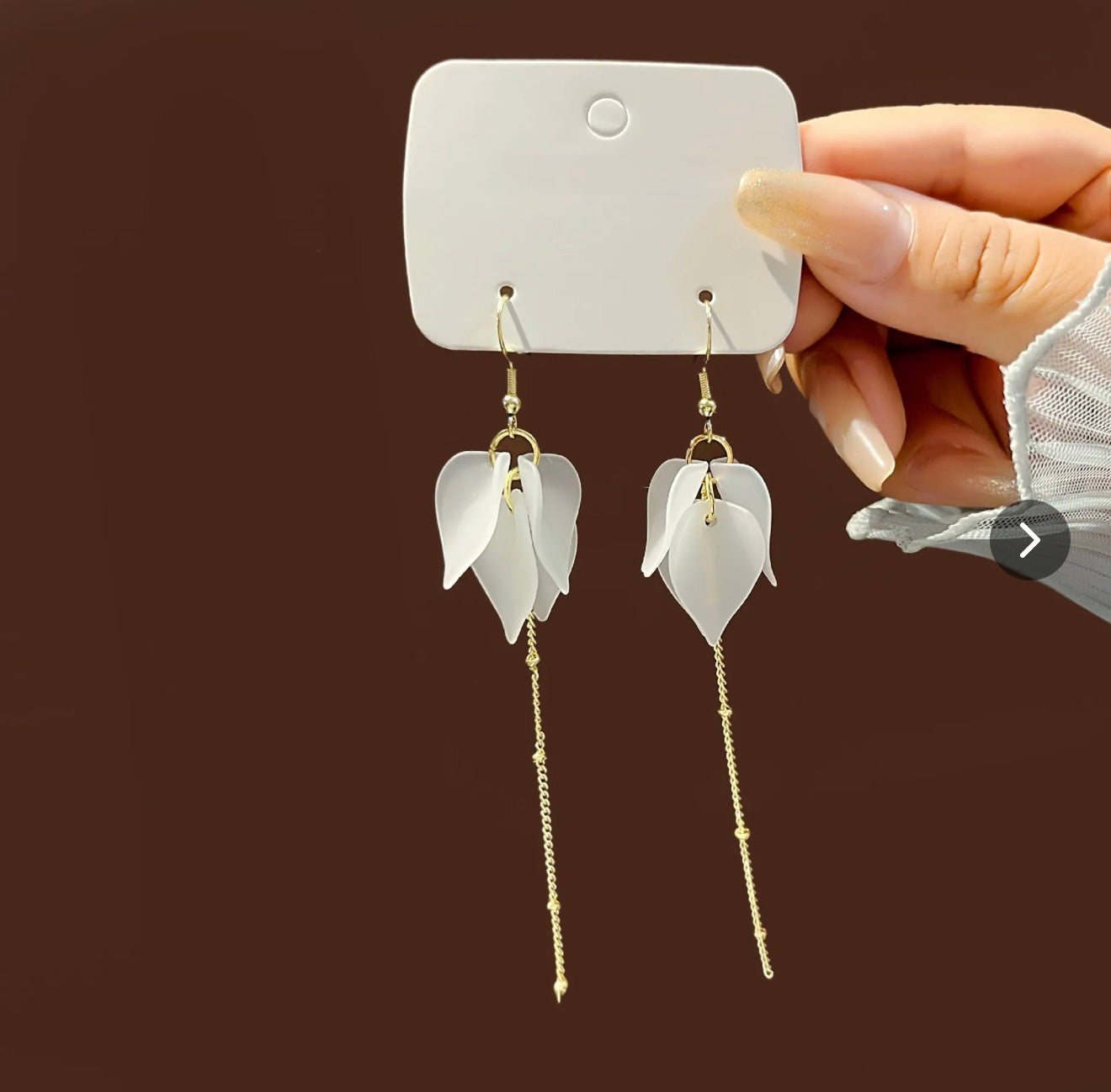 White Frosted Resin Petal Tassel