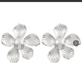 Large Silver 5 Petal Flower B