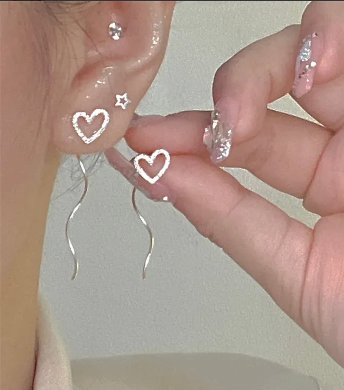 Silver Heart Matte S Shaped Tassel