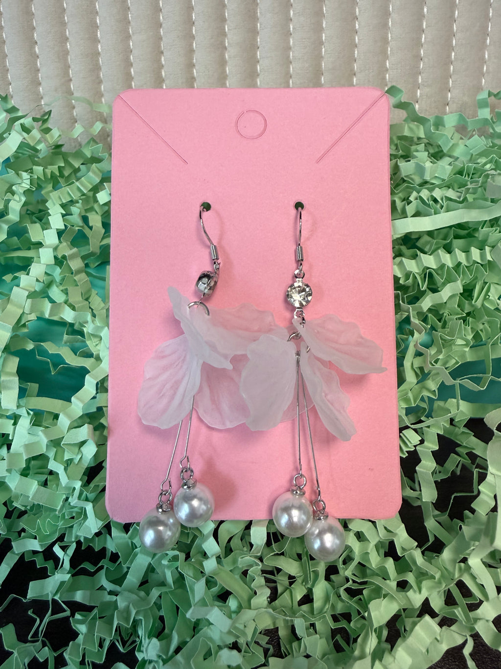 4 Petal Flower Rhinestone Center Tassel