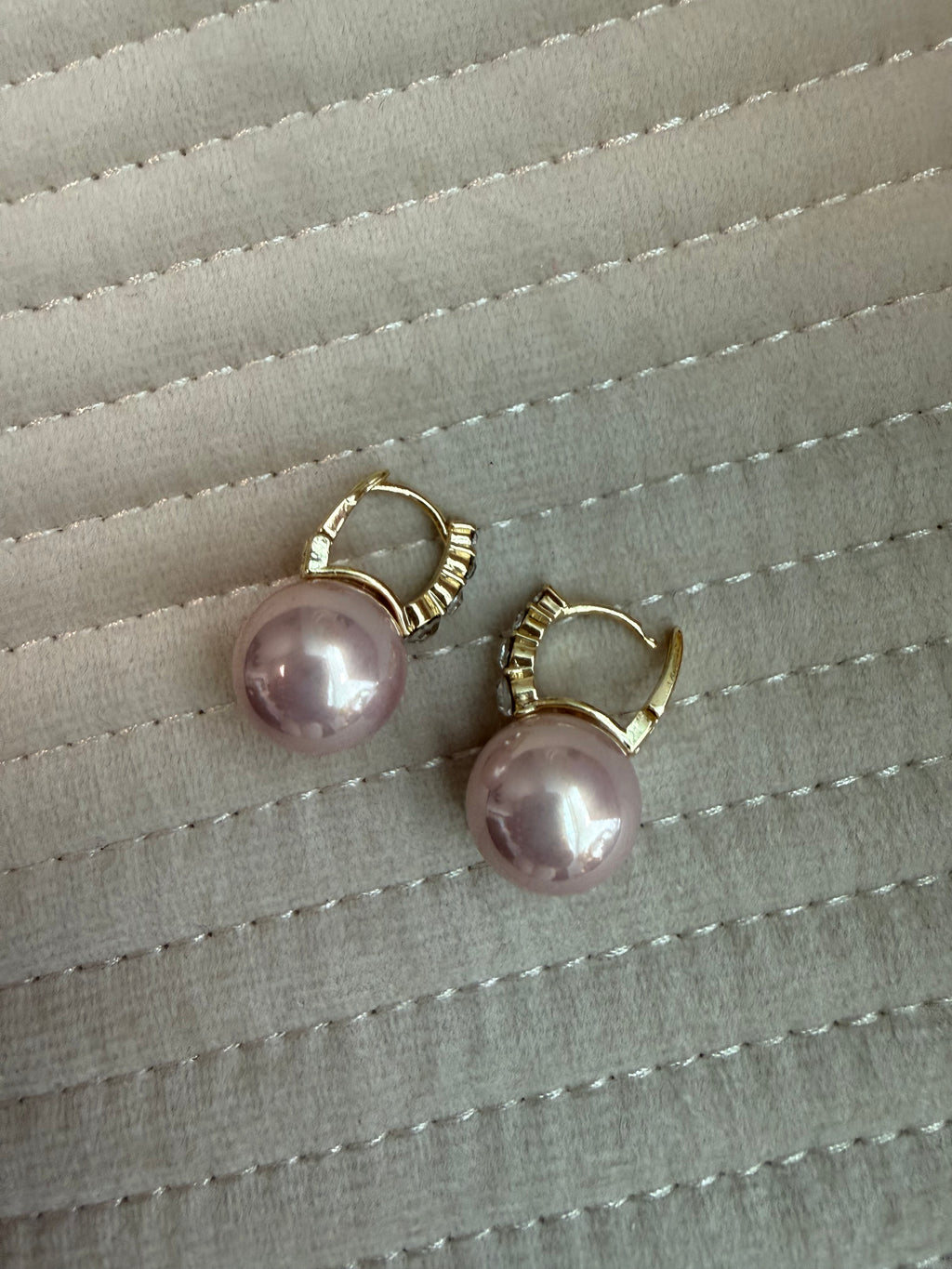 Retro Pearl Studs