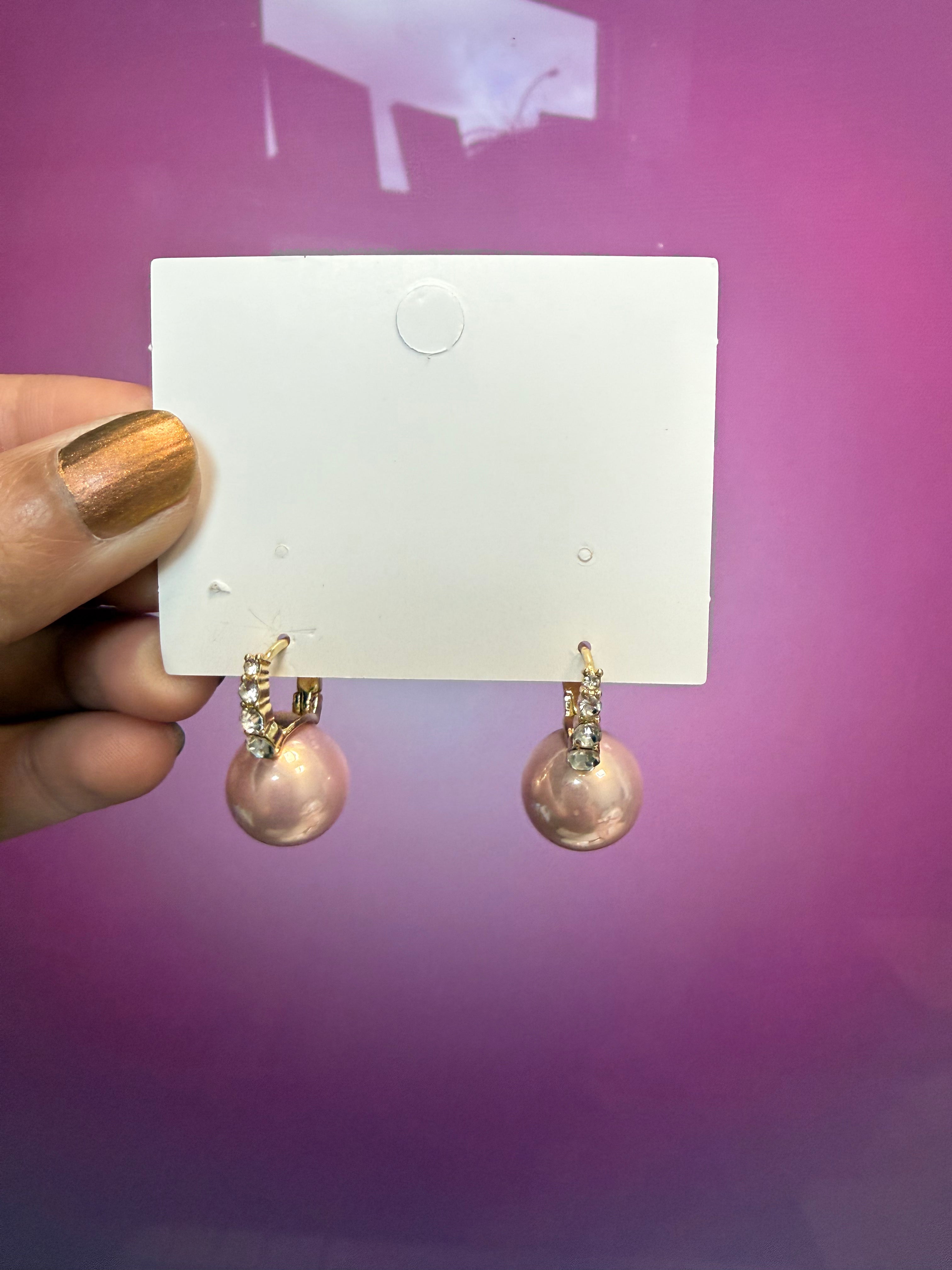 Retro Pearl Studs