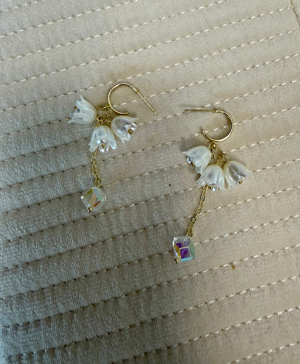 Gold Flower Iridescent Crystal Drop