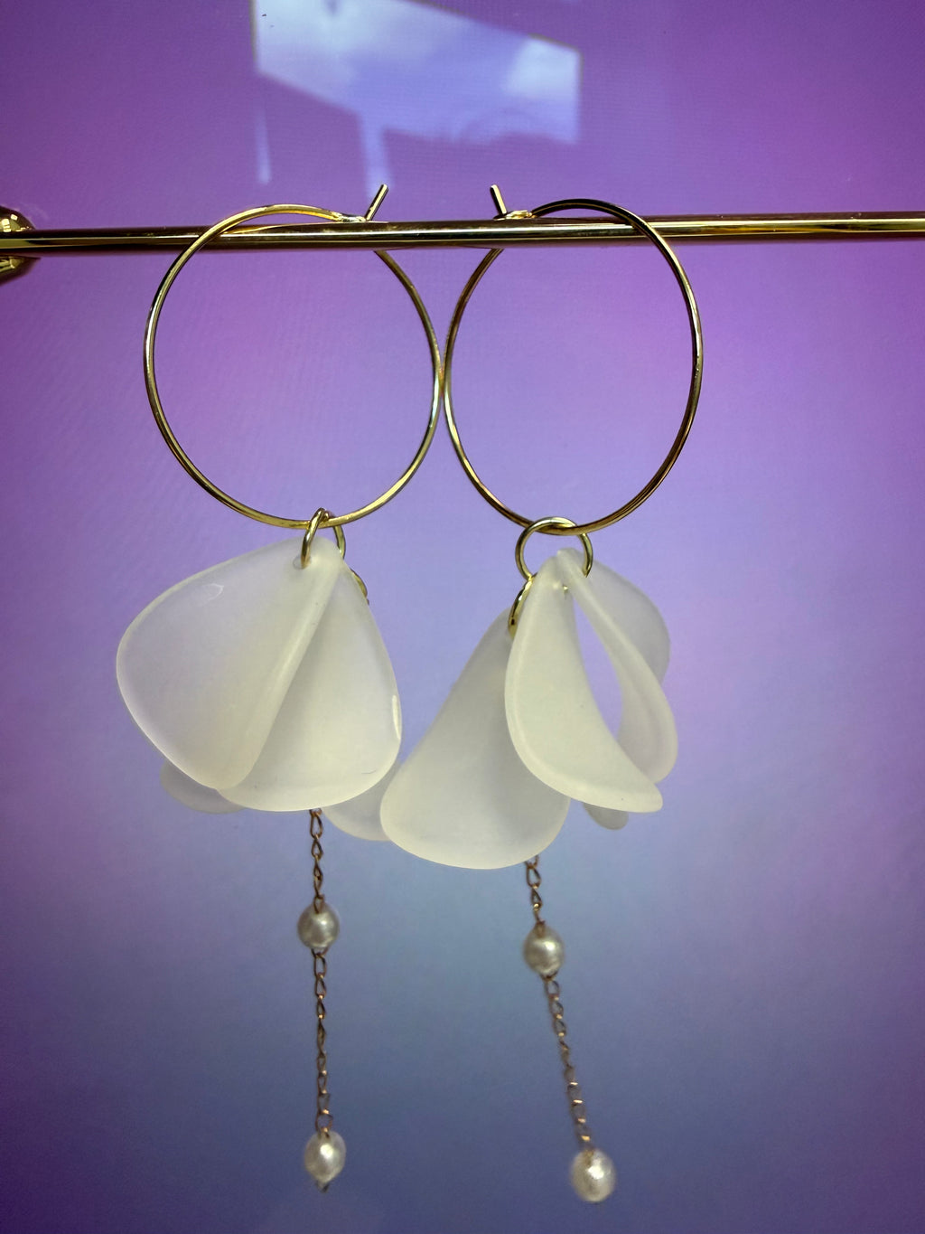 Wing Pearl Drop