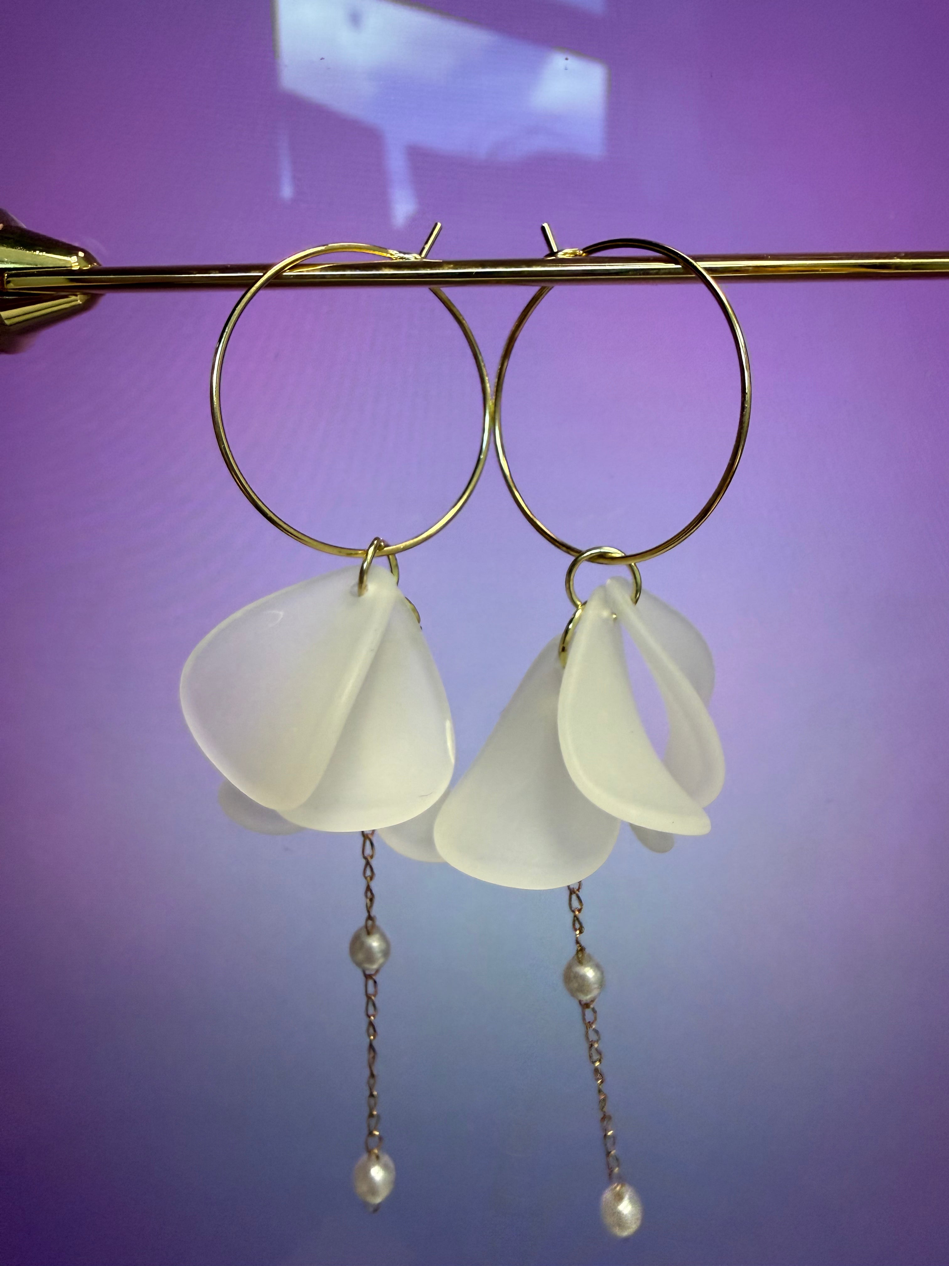 Wing Pearl Drop