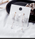 Long Petal Pearl Drop C